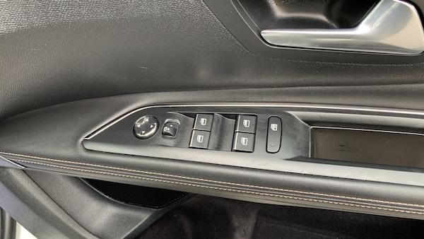 Used Peugeot 5008 2023 for sale - 76308016: Photo 22