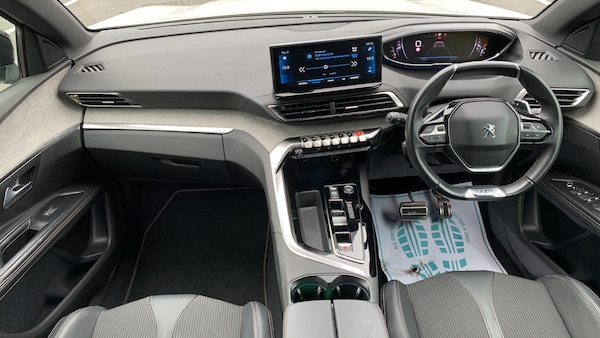 Used Peugeot 5008 2023 for sale - 76308016: Photo 4