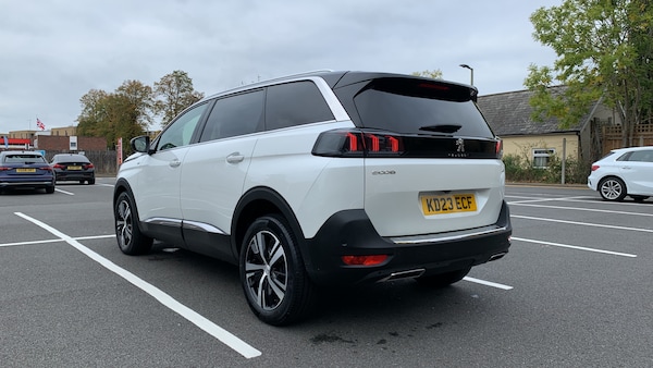 Used Peugeot 5008 2023 for sale - 76308016: Photo 5