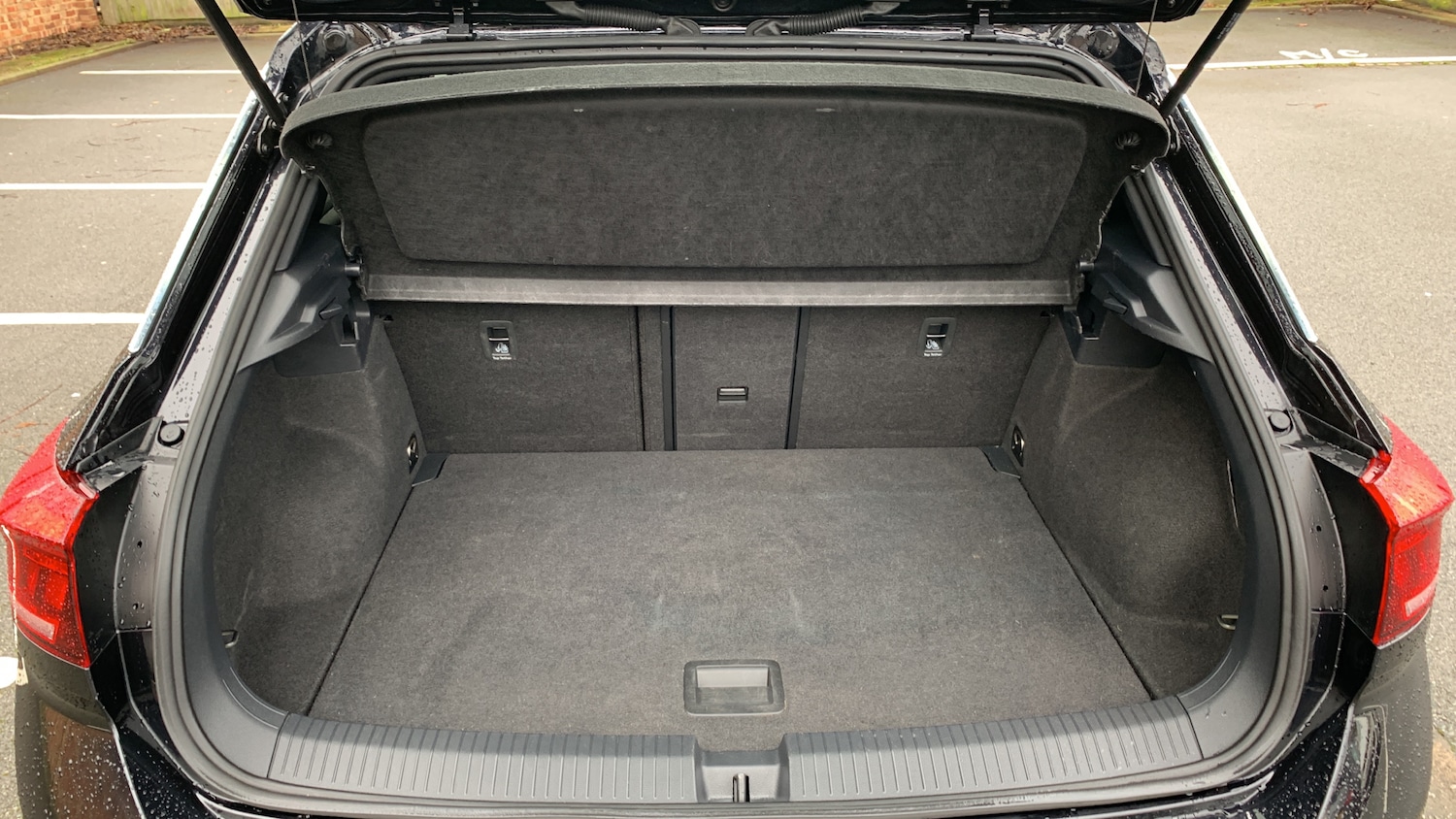 Used Volkswagen T-Roc 2023 for sale - 77457178: Photo 19