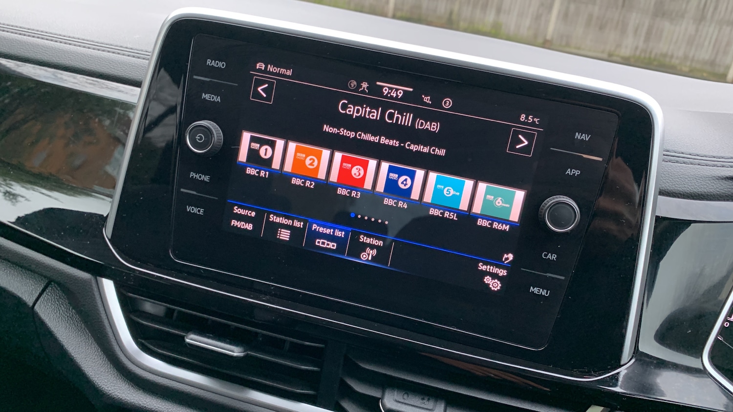 Used Volkswagen T-Roc 2023 for sale - 77457178: Photo 31