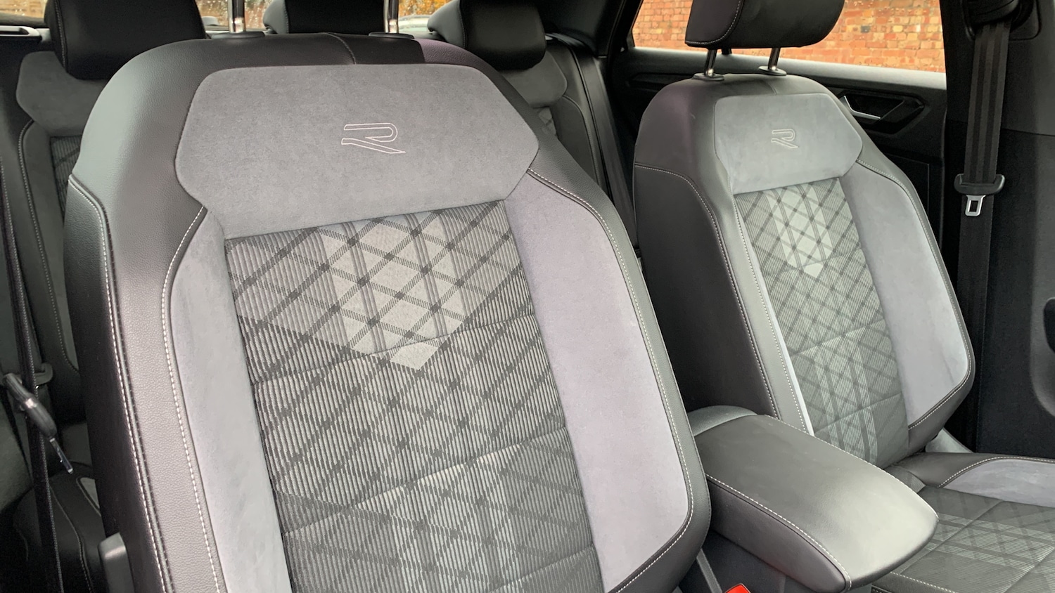 Used Volkswagen T-Roc 2023 for sale - 77457178: Photo 42