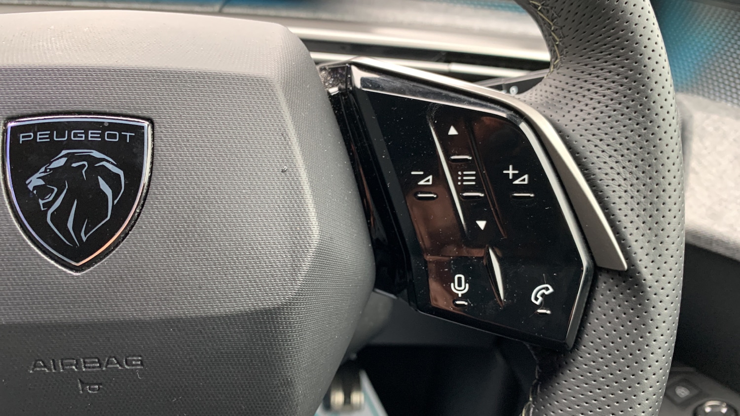 Used Peugeot 5008 2025 for sale - 76359061: Photo 24