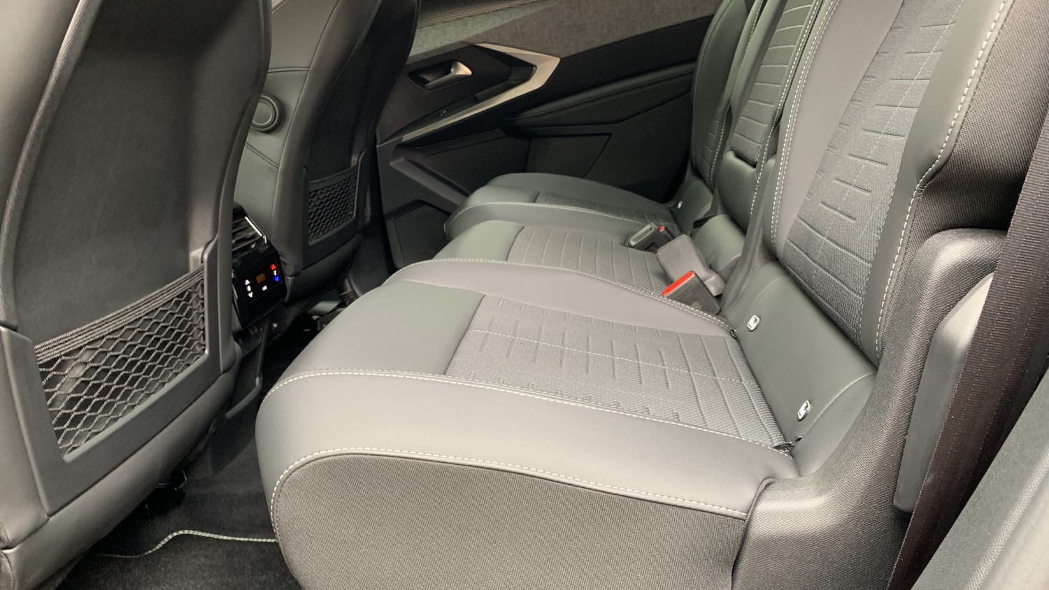 Used Peugeot 5008 2025 for sale - 76359061: Photo 33