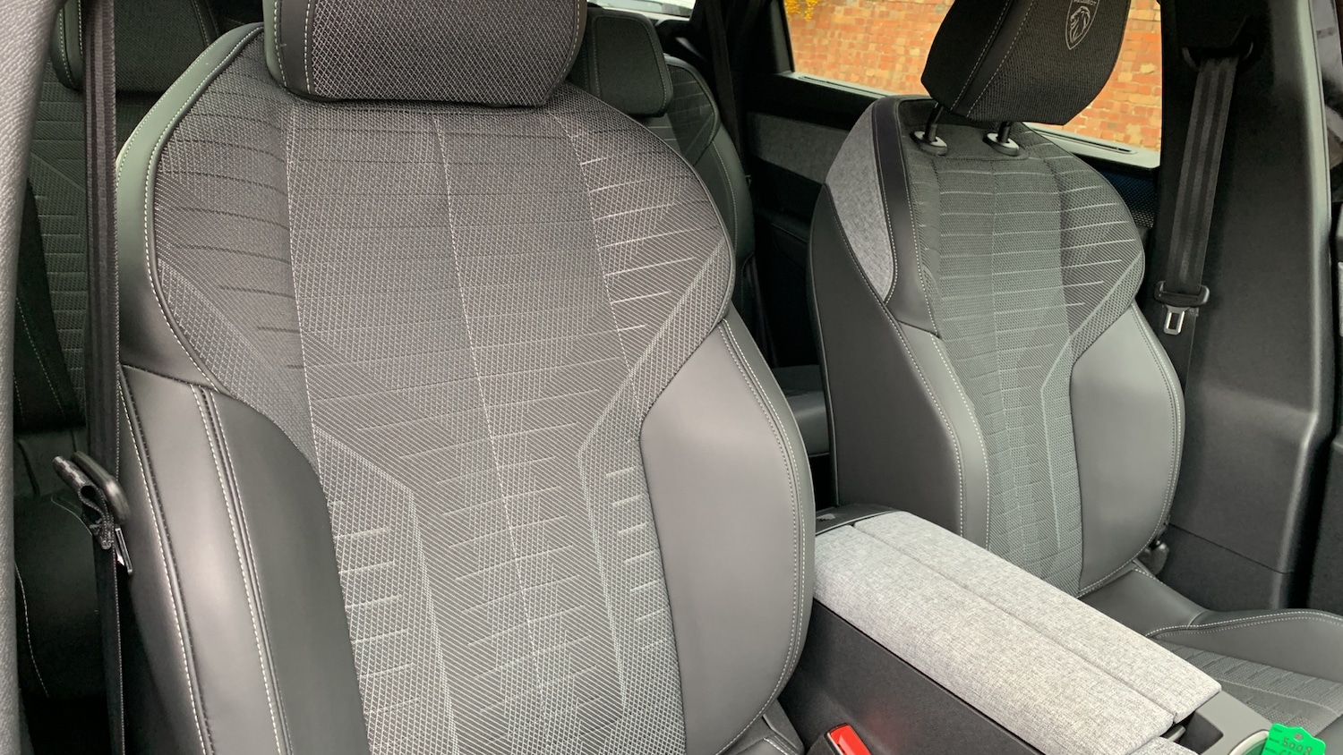 Used Peugeot 5008 2025 for sale - 76359061: Photo 42