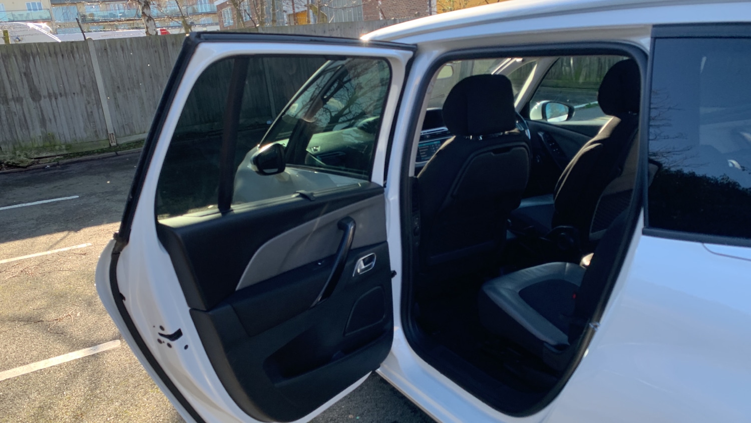 Used Citroen Grand C4 Picasso 2016 for sale - 77372362: Photo 44