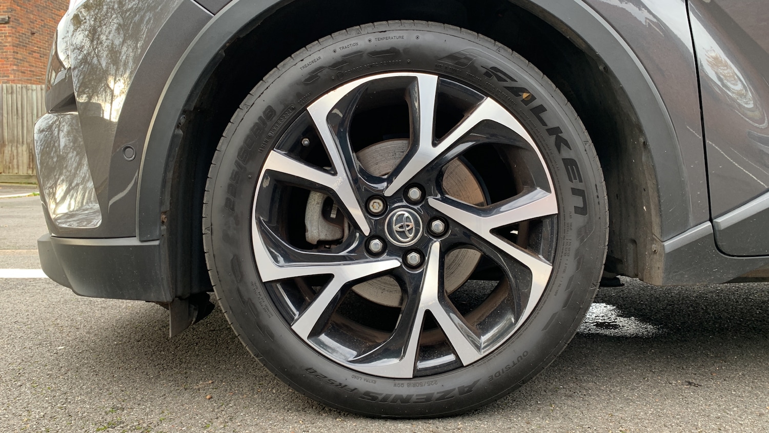 Used Toyota C-HR 2019 for sale - 76389567: Photo 16