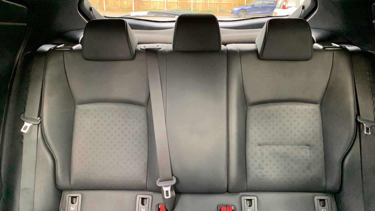 Used Toyota C-HR 2019 for sale - 76389567: Photo 25