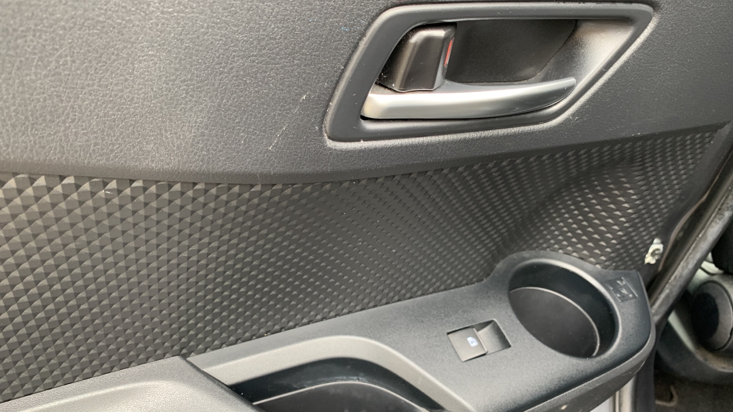 Used Toyota C-HR 2019 for sale - 76389567: Photo 41