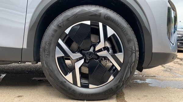 Used Peugeot 2008 2024 for sale - 72621080: Photo 15