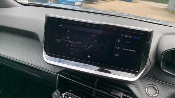 Used Peugeot 2008 2024 for sale - 72621080: Photo 28