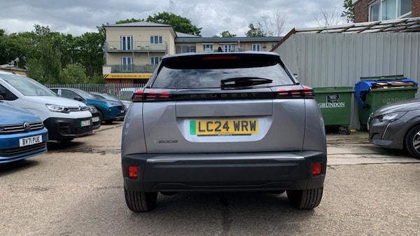 Used Peugeot 2008 2024 for sale - 72621080: Photo 9