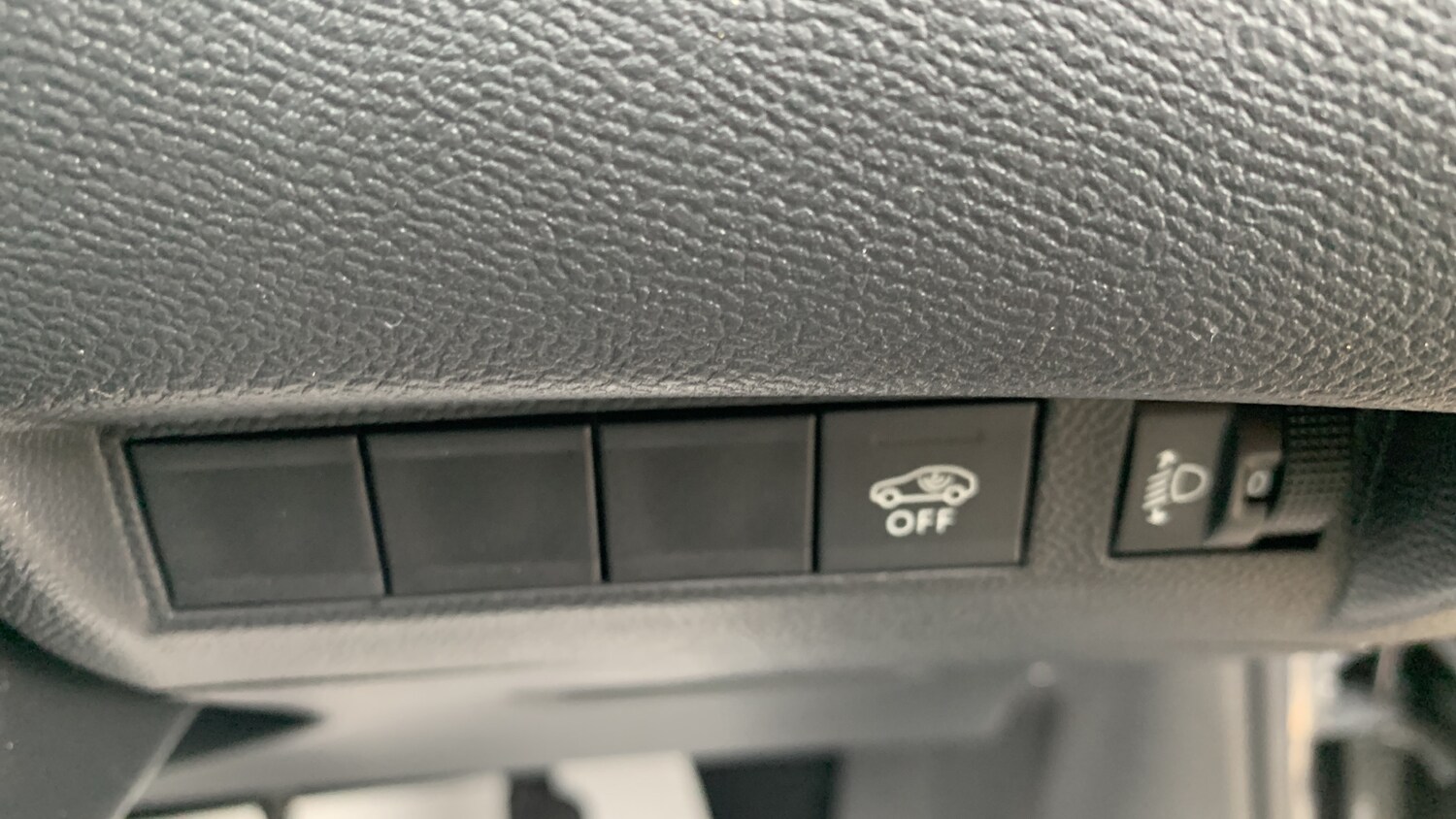 Used Peugeot 2008 2024 for sale - 76308011: Photo 34