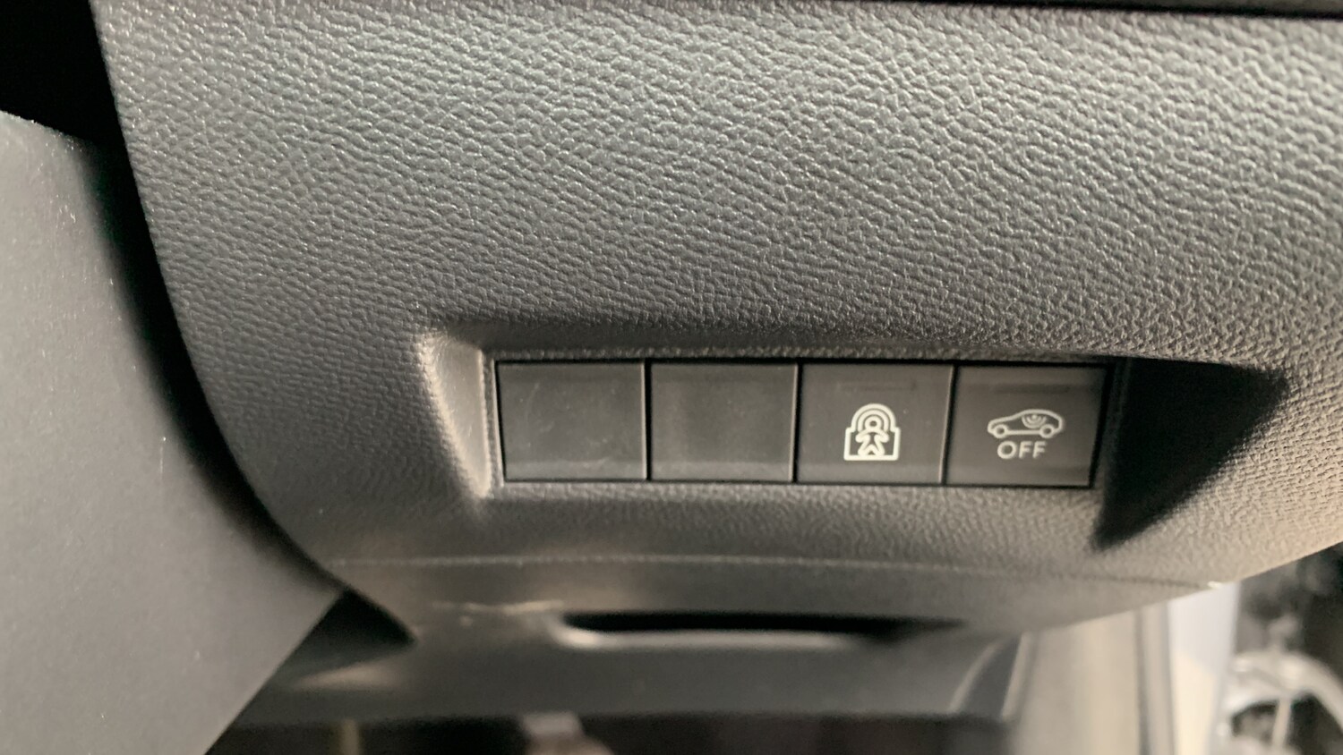 Used Peugeot 208 2025 for sale - 78117131: Photo 34