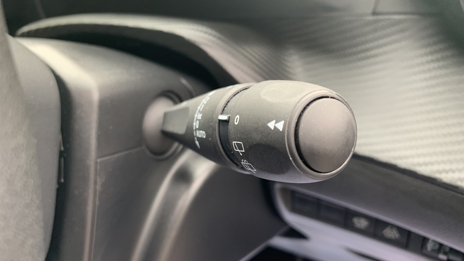 Used Peugeot 2008 2023 for sale - 76095582: Photo 28