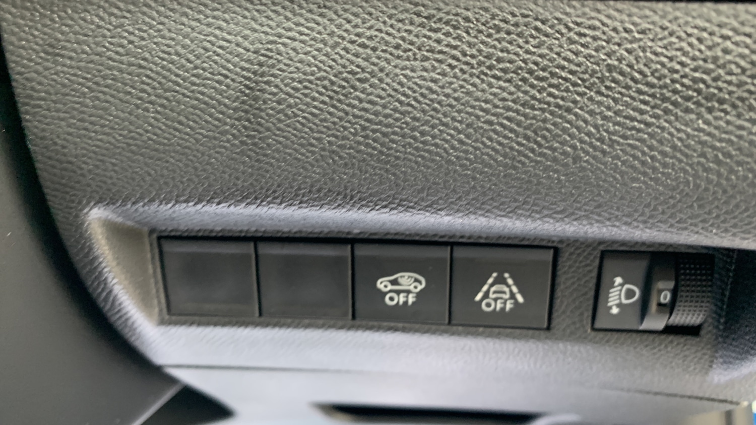 Used Peugeot 2008 2023 for sale - 76095582: Photo 34