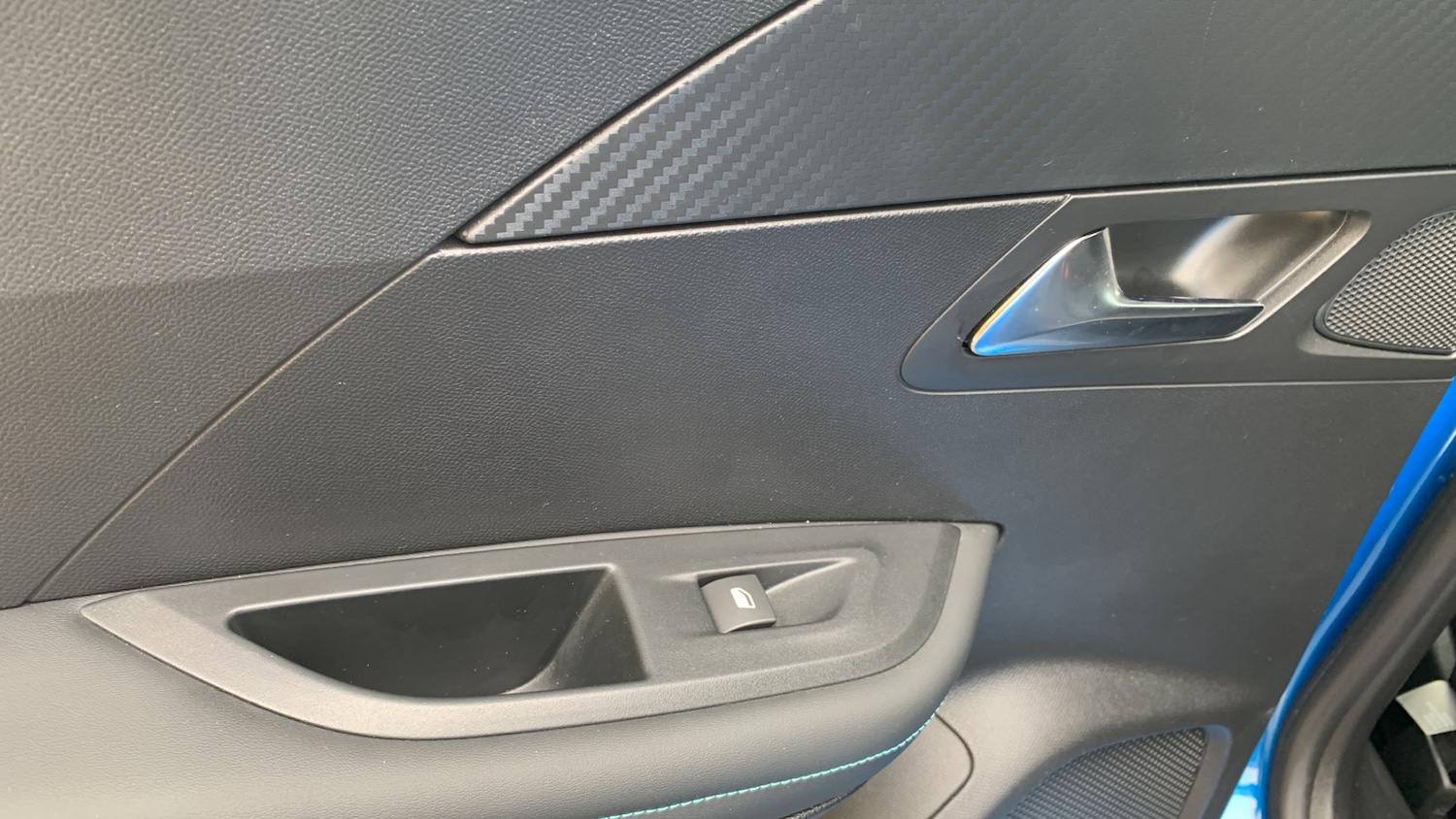Used Peugeot 2008 2023 for sale - 76095582: Photo 35
