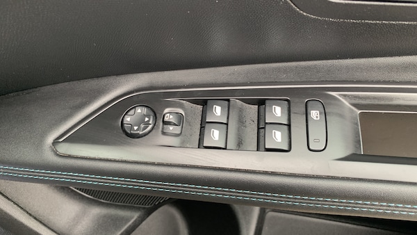 Used Peugeot 3008 2022 for sale - 76095580: Photo 22