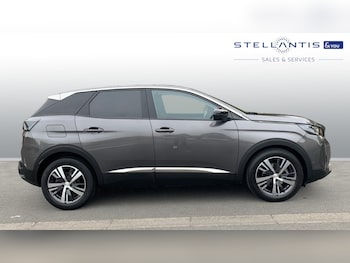 Used Peugeot 3008 2022 for sale - 76095580: Photo 2