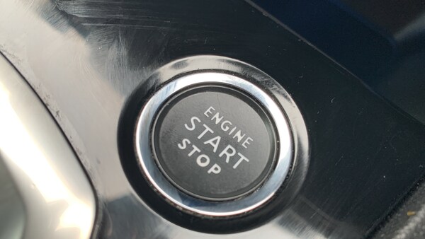 Used Peugeot 3008 2022 for sale - 76095580: Photo 40