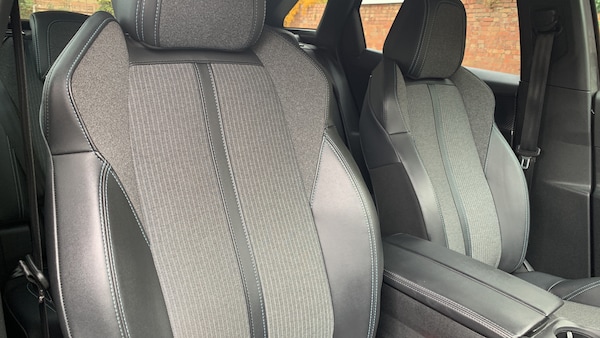 Used Peugeot 3008 2022 for sale - 76095580: Photo 42