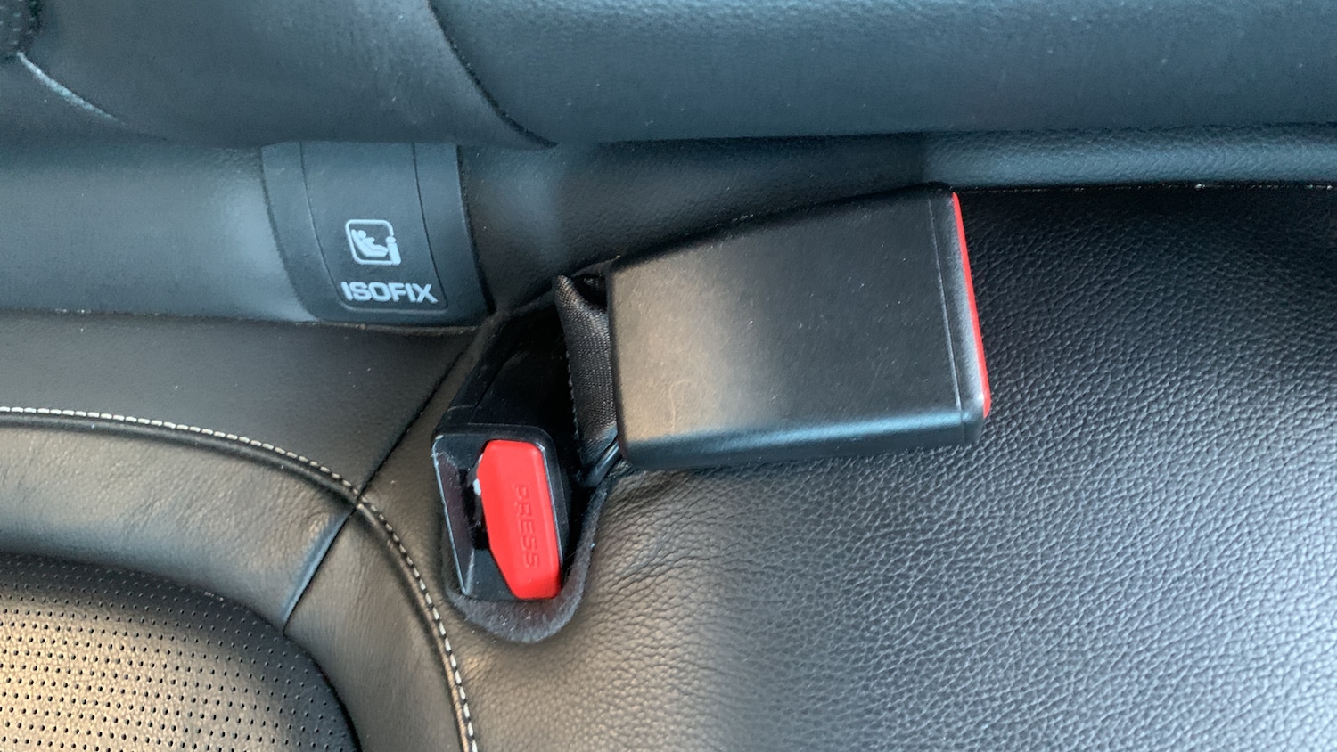 Used Jaguar XE 2019 for sale - 77092076: Photo 36