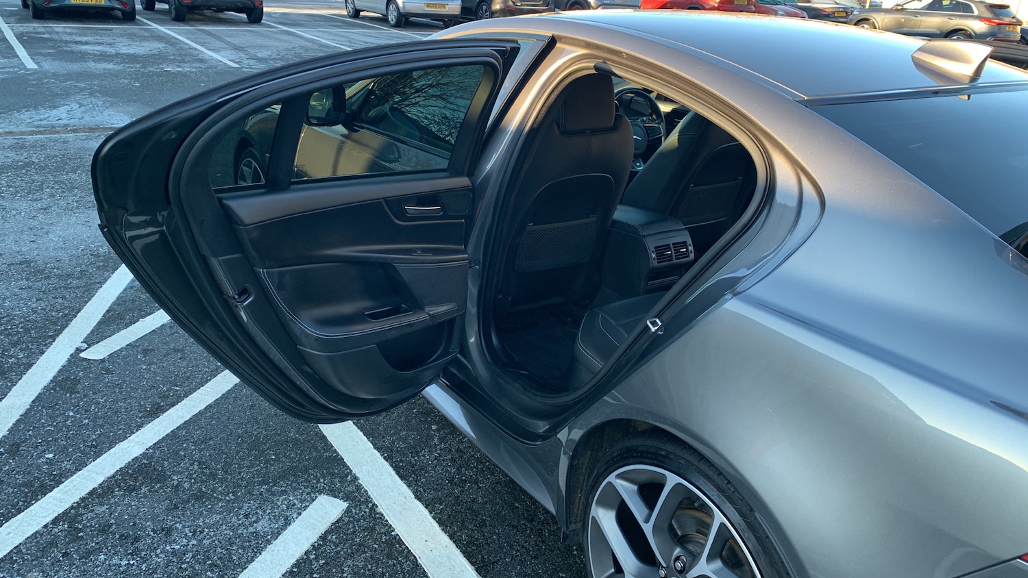 Used Jaguar XE 2019 for sale - 77092076: Photo 54