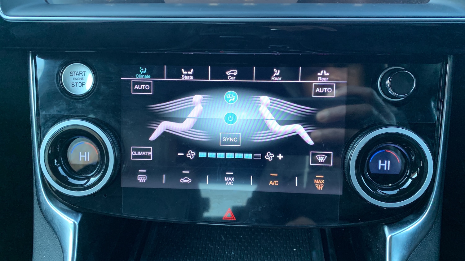 Used Jaguar XE 2019 for sale - 77092076: Photo 57