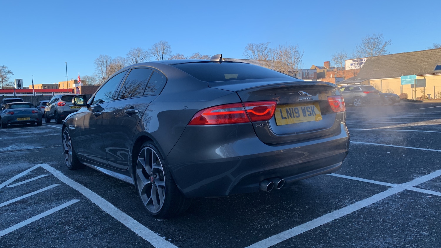 Used Jaguar XE 2019 for sale - 77092076: Photo 6