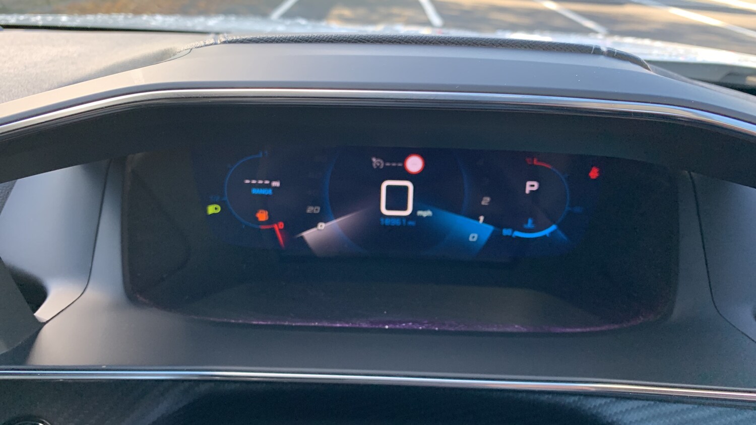 Used Peugeot 2008 2023 for sale - 76389566: Photo 13