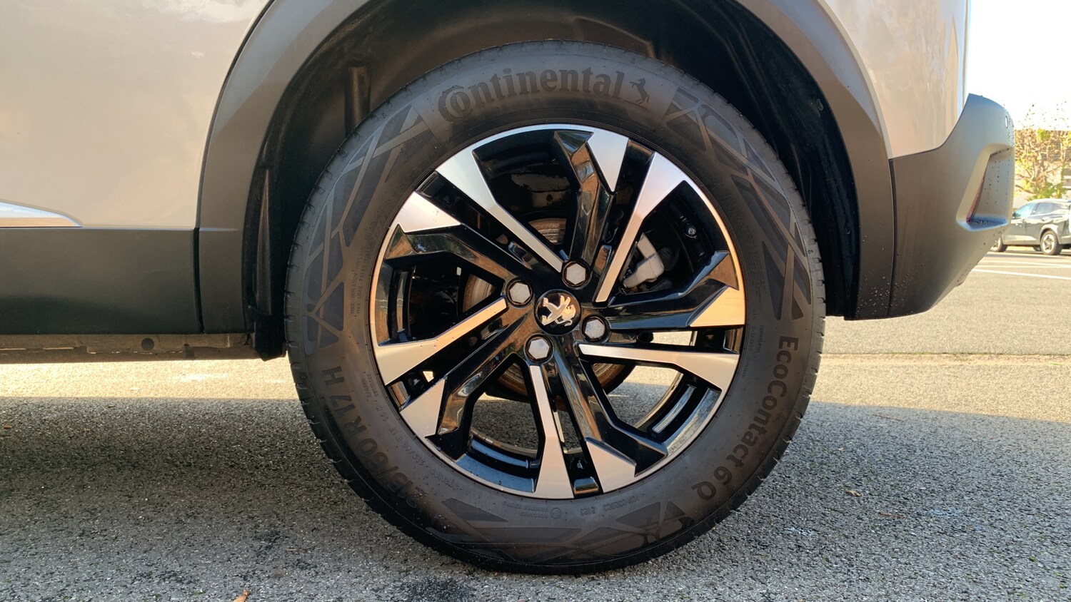 Used Peugeot 2008 2023 for sale - 76389566: Photo 16