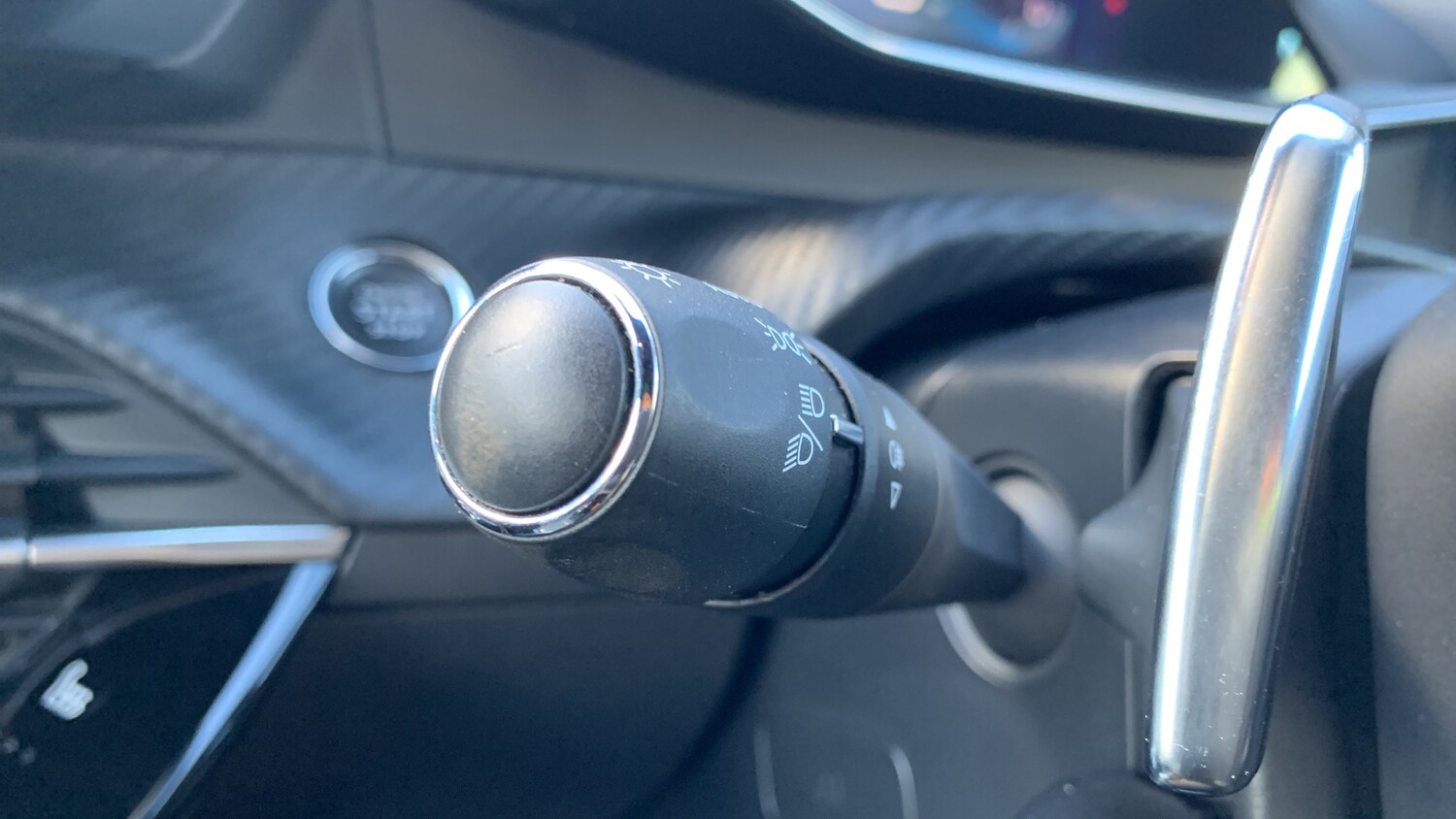 Used Peugeot 2008 2023 for sale - 76389566: Photo 27