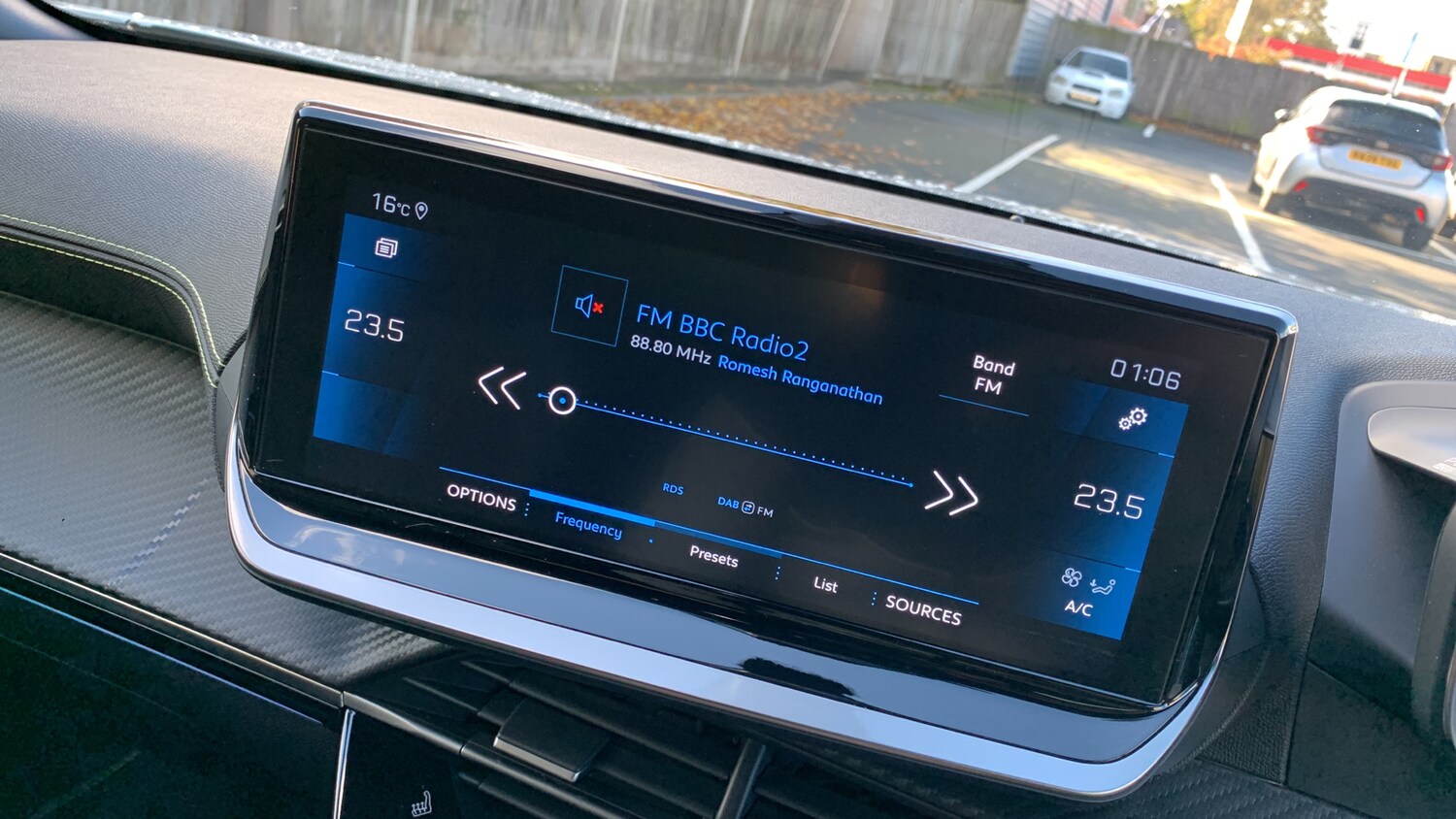 Used Peugeot 2008 2023 for sale - 76389566: Photo 29