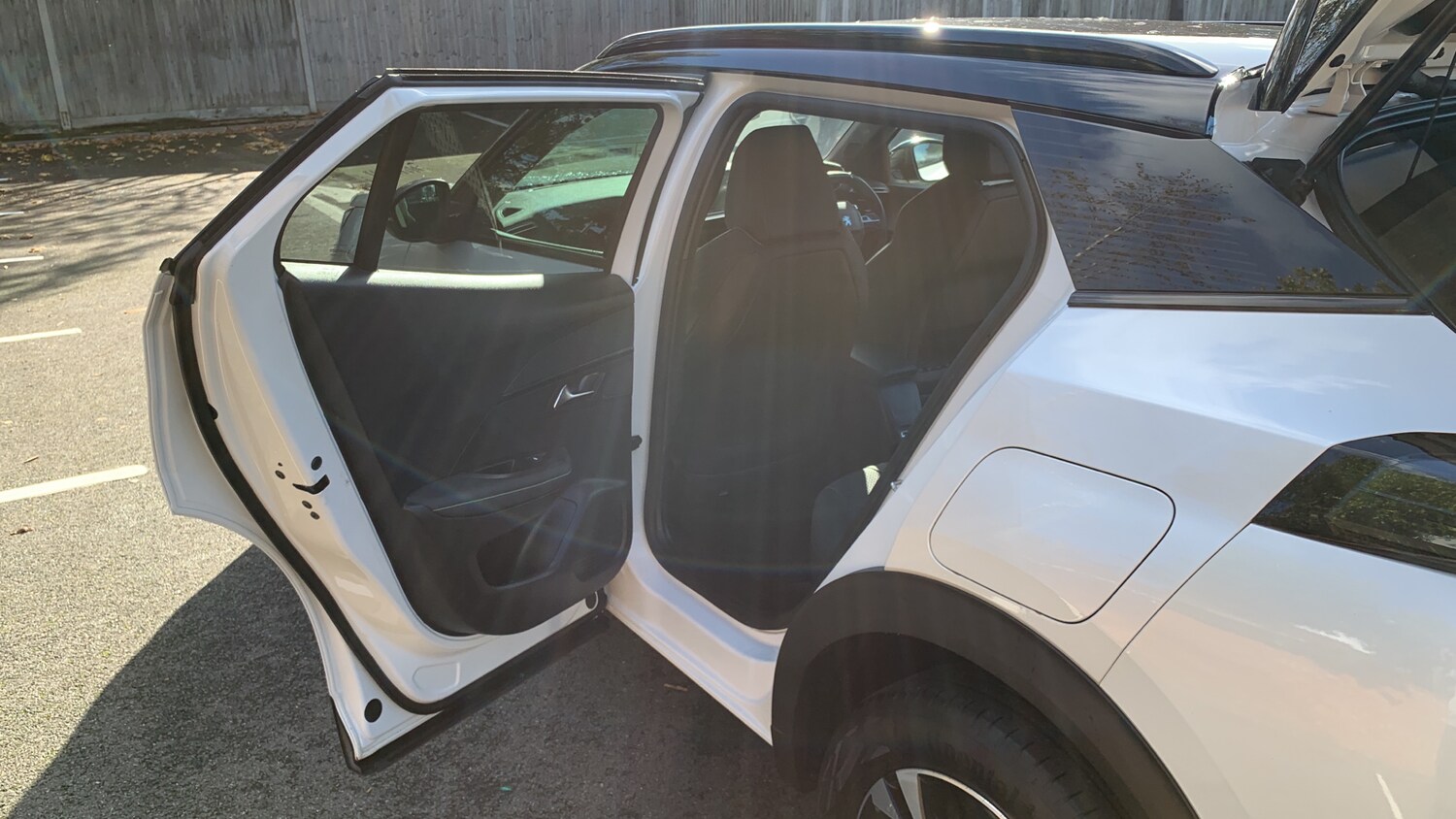 Used Peugeot 2008 2023 for sale - 76389566: Photo 53