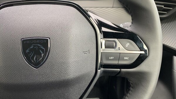 Used Peugeot 2008 2024 for sale - 72862027: Photo 23