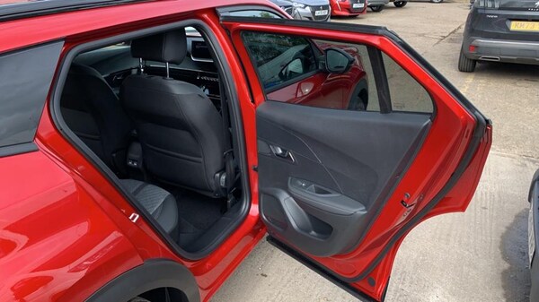Used Peugeot 2008 2024 for sale - 72862027: Photo 54