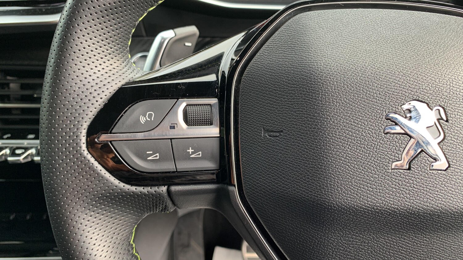 Used Peugeot 2008 2022 for sale - 76419743: Photo 23