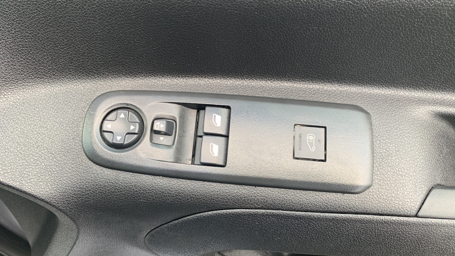 Used Peugeot Partner 2024 for sale - 77388286: Photo 22