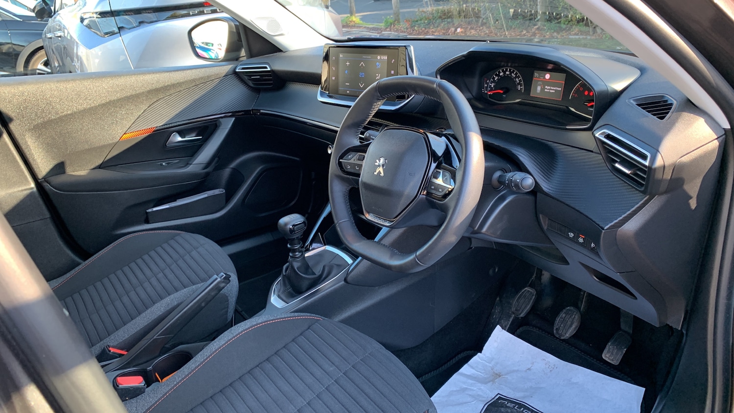 Used Peugeot 2008 2022 for sale - 76647086: Photo 11