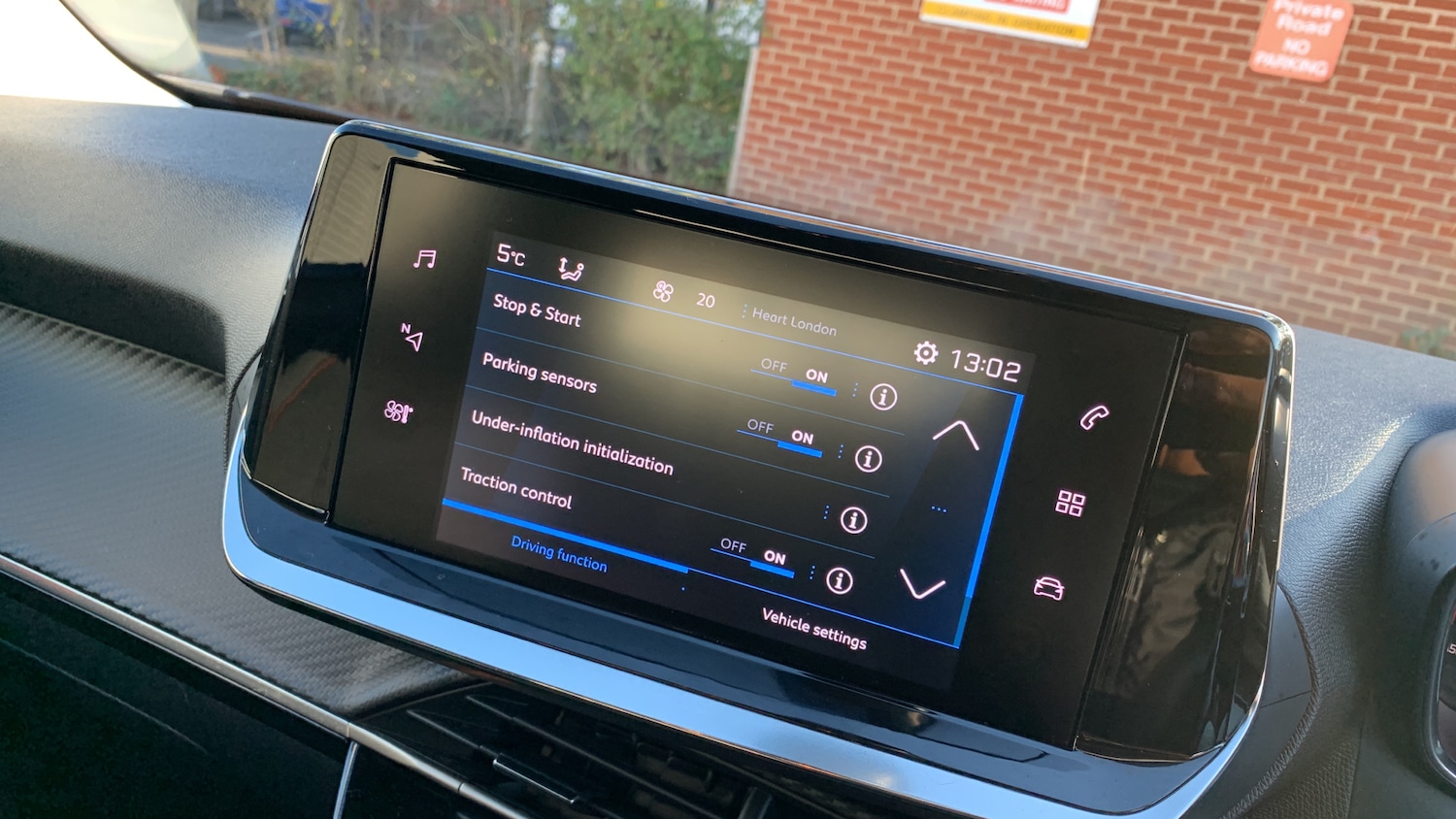 Used Peugeot 2008 2022 for sale - 76647086: Photo 31