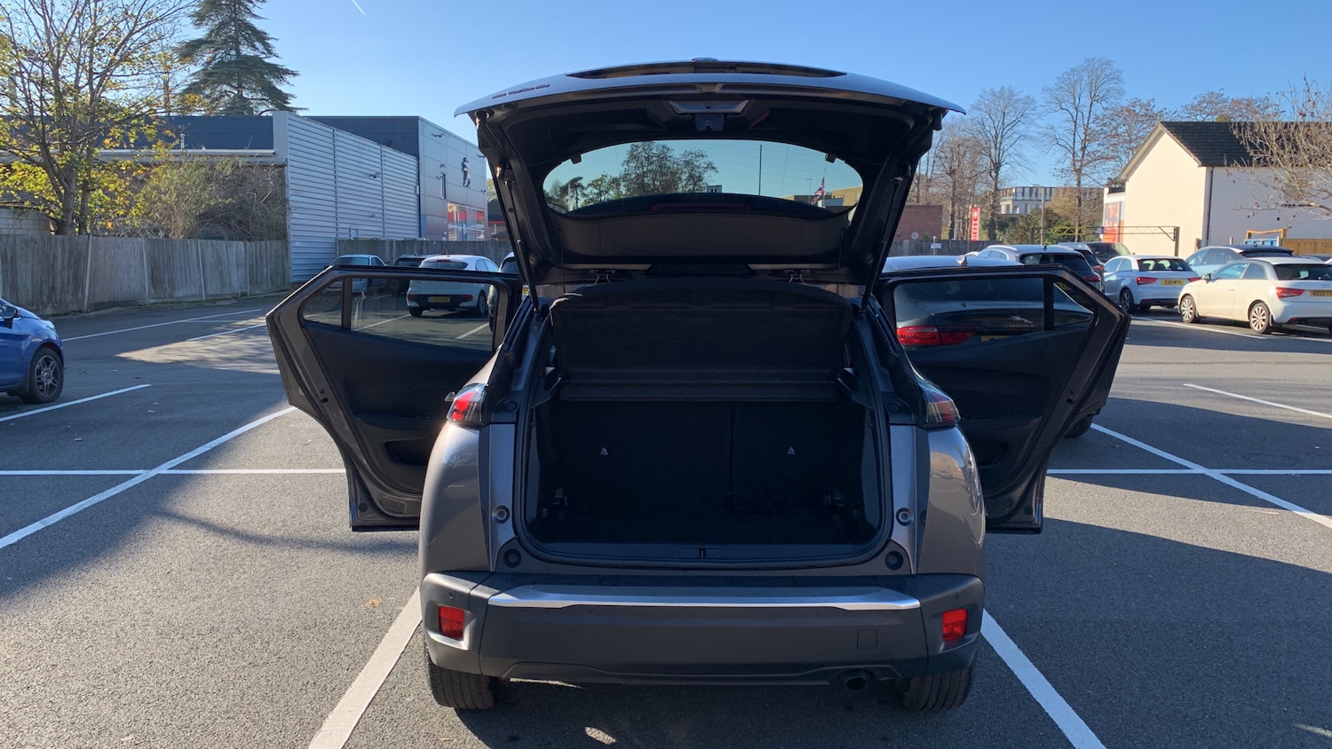 Used Peugeot 2008 2022 for sale - 76647086: Photo 48