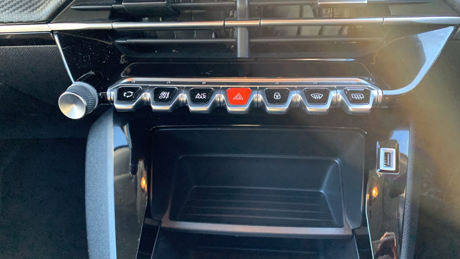 Used Peugeot 2008 2022 for sale - 76647086: Photo 54