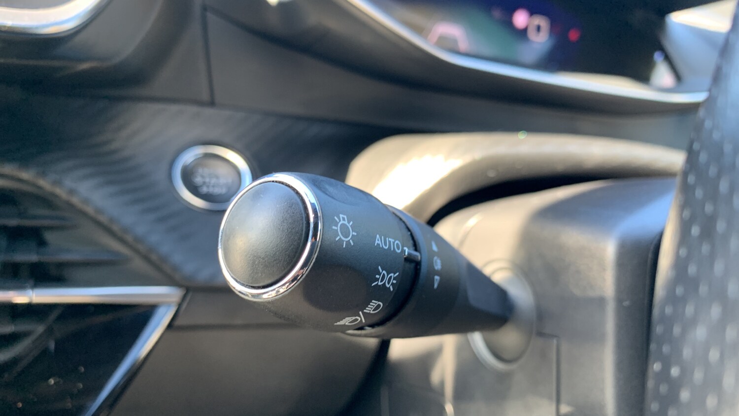 Used Peugeot 208 2022 for sale - 75966311: Photo 27