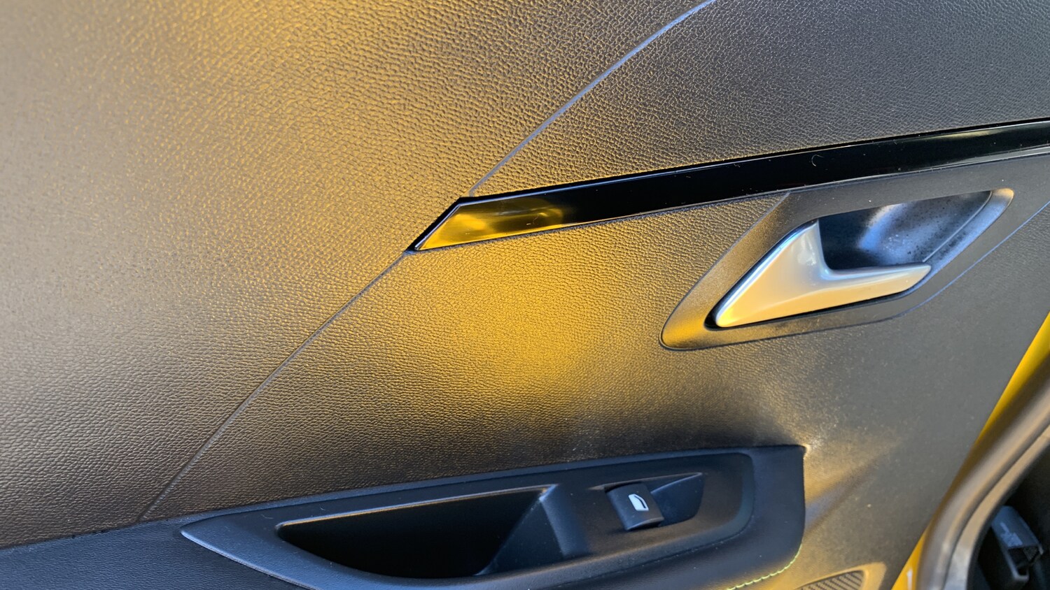 Used Peugeot 208 2022 for sale - 75966311: Photo 41