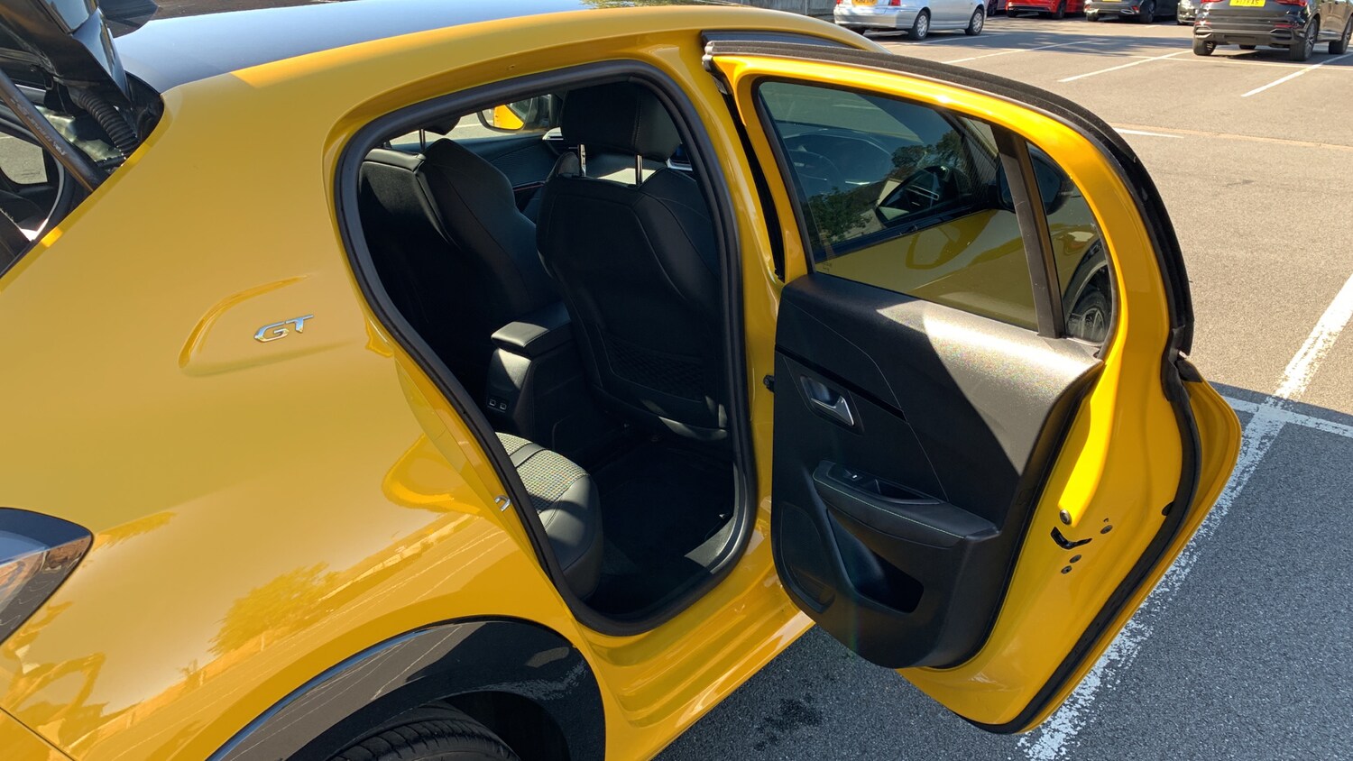 Used Peugeot 208 2022 for sale - 75966311: Photo 52