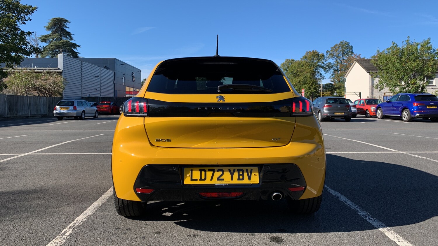 Used Peugeot 208 2022 for sale - 75966311: Photo 9