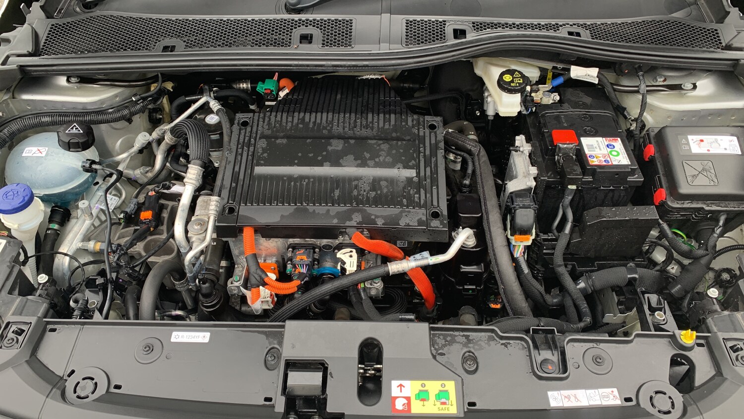 Used Peugeot 208 2023 for sale - 77884338: Photo 18