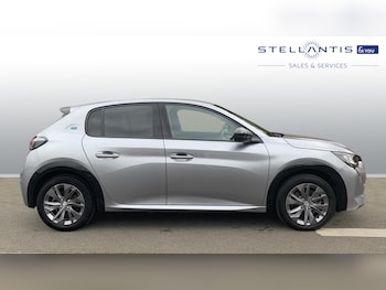 Used Peugeot 208 2023 for sale - 77884338: Photo