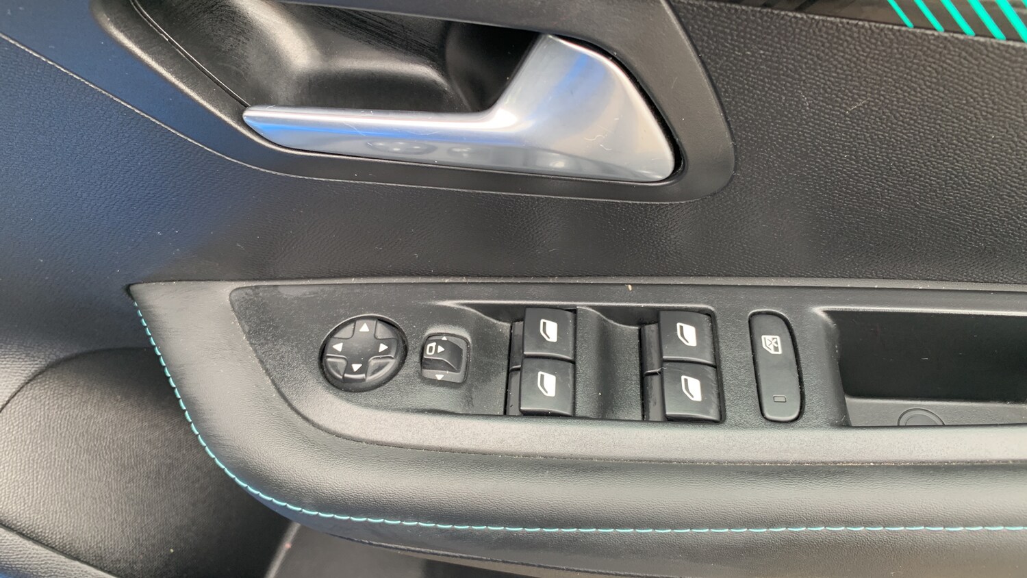 Used Peugeot 208 2022 for sale - 76110296: Photo 22