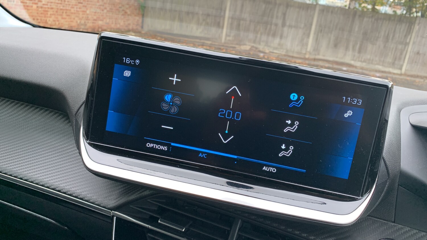 Used Peugeot 208 2022 for sale - 76110296: Photo 31